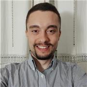 Laureando in Giurisprudenza, diplomato al Liceo Linguistico con 100/100, offro lezioni di inglese per studenti ed adulti.